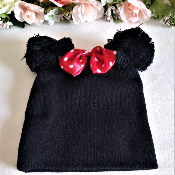 Women's Disney's Minnie Mouse Pom Ears Beanie- NWT - Picture 1 of 4